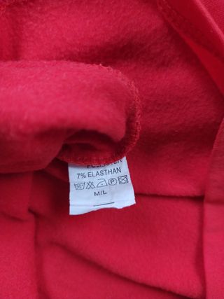 Jersey cuello alto rojo