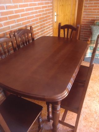 Mesa comedor extensible + 6 sillas madera