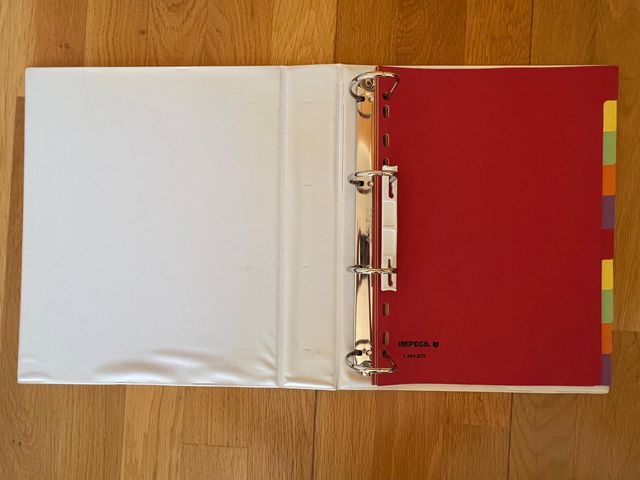 ARCHIVADOR THALES 4 ANILLAS CON SEPARADORES