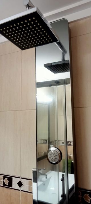 Colonna idromassaggio Jacuzzi