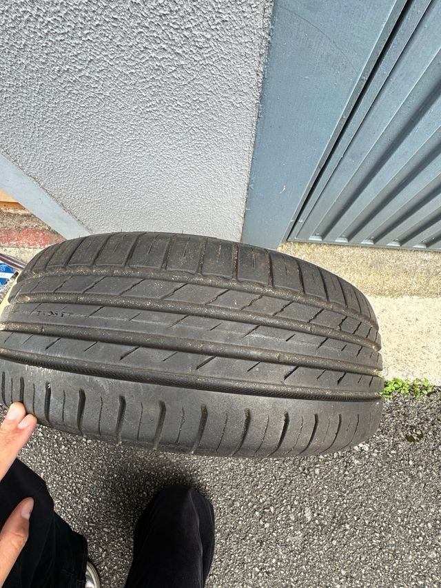 Neumático Nokian 195/60 R15