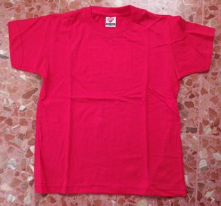 Camiseta roja niño