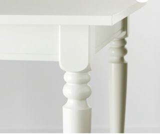 Mesa comedor Ikea extensible blanco.