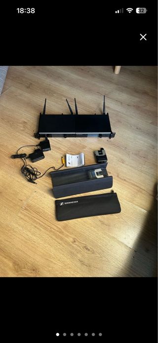 2 Sennheiser SpeechLine DW – 2 bodypack + fundau