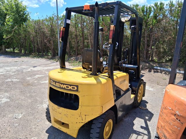 Carretillas elevadoras Daewoo D25S
