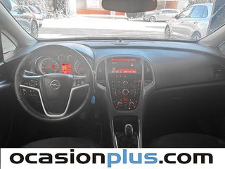 Opel Astra 1.4 Turbo Elegance 103 kW (140 CV)