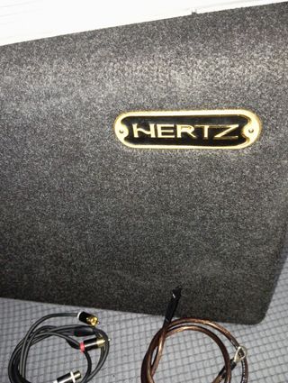 Subwoofer Hertz - Equipo música 