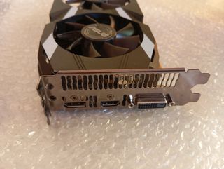 Tarjeta gráfica Asus GTX 1050