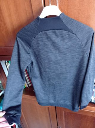 Felpa Nike grigia leggera