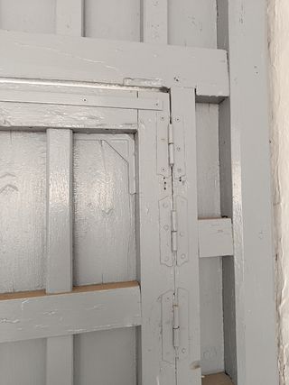 Portada de madera antigua.