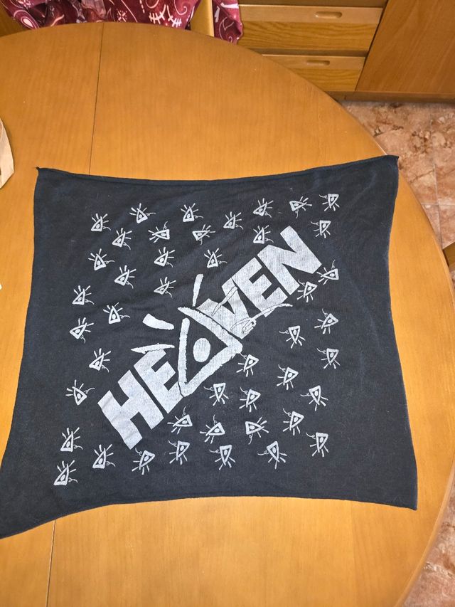 Pañuelo Heaven: Disco