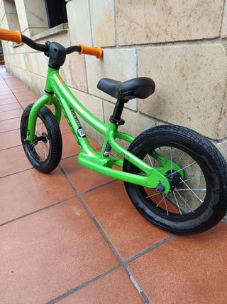 Bicicleta Scott roxter Walker
Ruedas 12 pulgadas