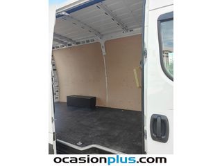 Iveco Daily Furgon 35S 16 V 3520L/H2 115 kW (156 CV)