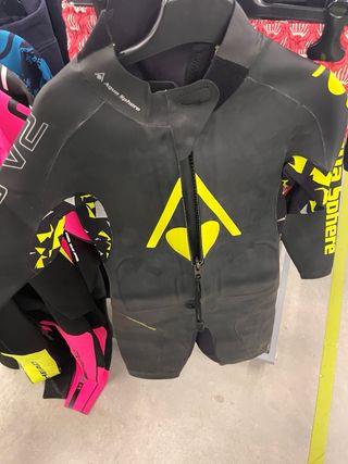 Neoprenos Aquasphere y head. NUEVOS
