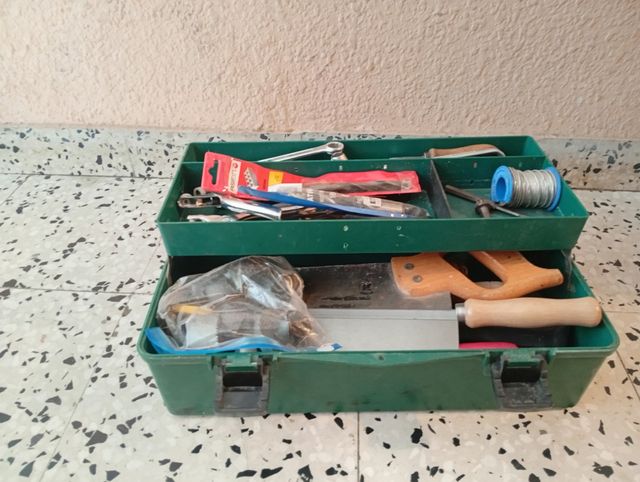 Caja herramientas vintage