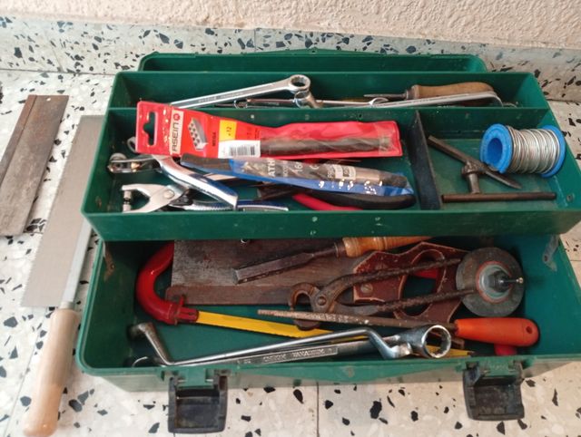 Caja herramientas vintage