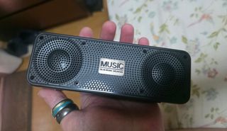 Altavoz Bluetooth 5.0 Bluwore S-18  Impermeable