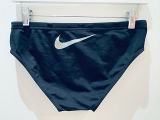 Bañador Slip negro de Nike