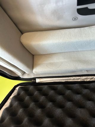 Funda UDG para controlador MIDI o mesa DJ