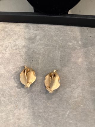 Pendientes dorados Zara