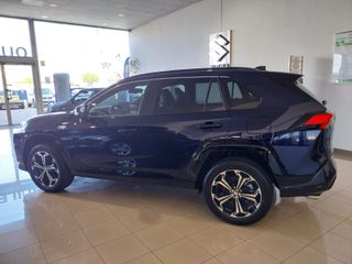 Suzuki Across 2024