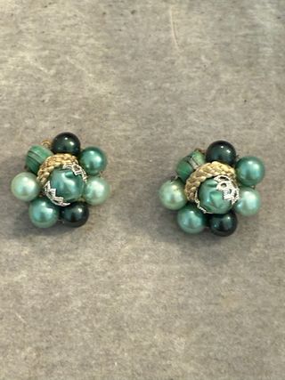 Pendientes Zara verdes dorados