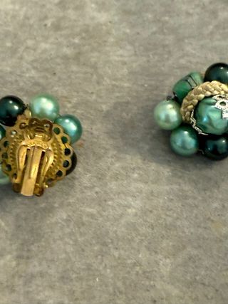 Pendientes Zara verdes dorados