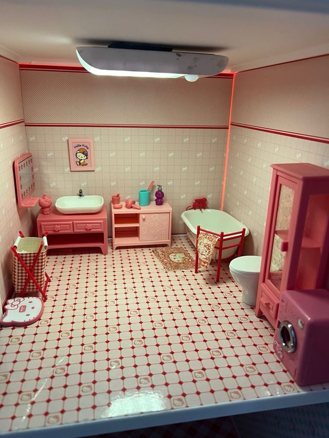 Casa Hello Kitty - Muñecas