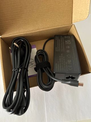 Cargador Lenovo USB-C 65W