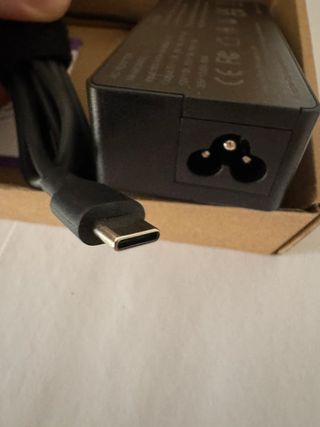 Cargador Lenovo USB-C 65W