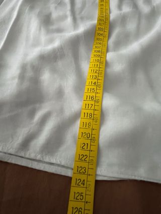 Abito egiziano bianco e oro