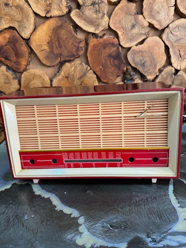 Radio antigua - Vintage