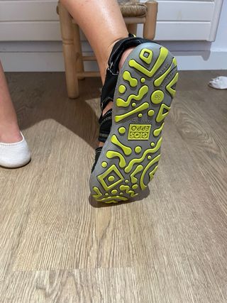 Sandalias niño verano - negras y verdes