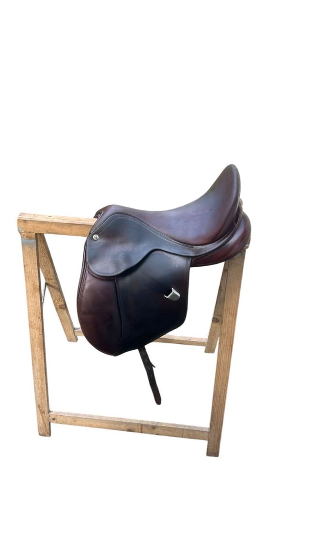 Conjunto Silla montar Bates saddle