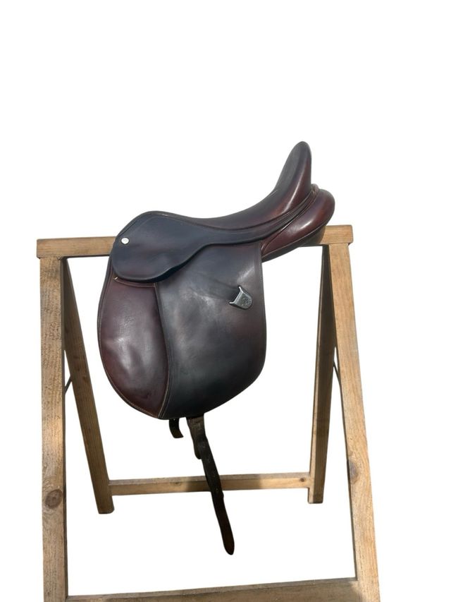 Conjunto Silla montar Bates saddle