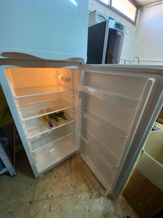 Frigorífico Jocel A+ con congelador