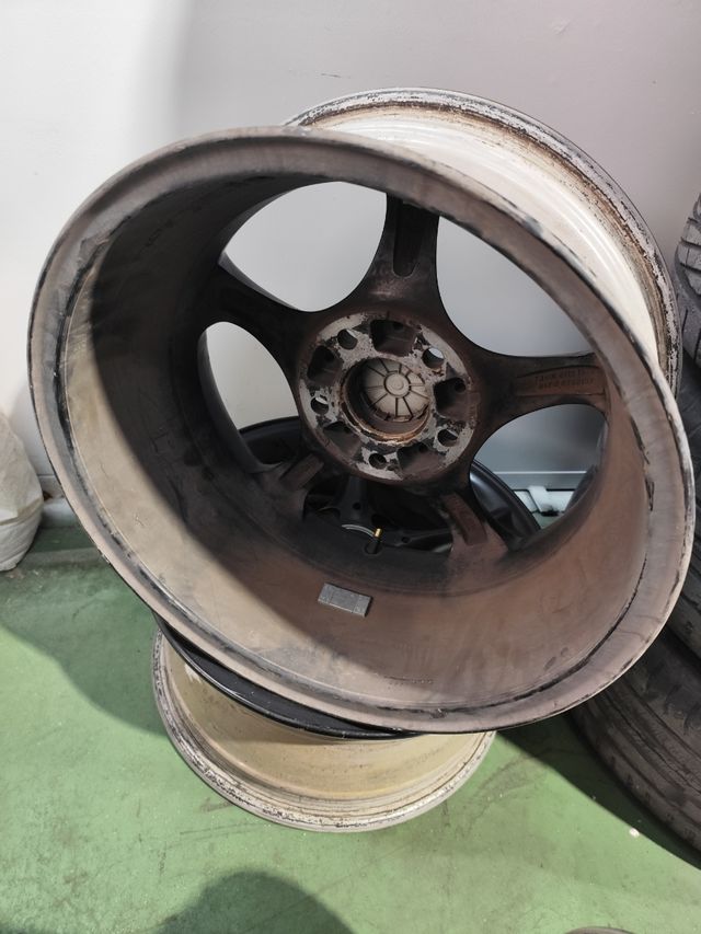 Llantas BMW 16" (16 pulgadas)