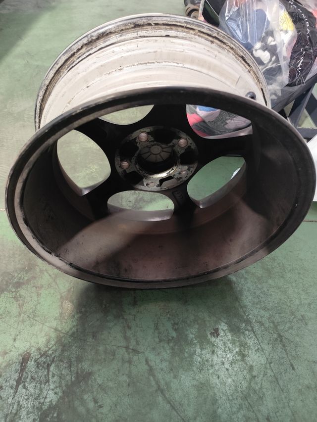 Llantas BMW 16" (16 pulgadas)