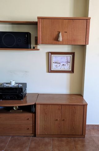 Mueble de salón de madera