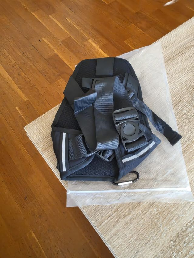 Bolsa pierna moto - bandolera deportiva