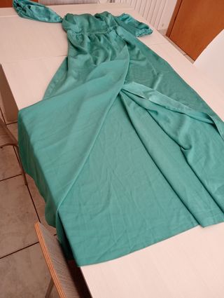 Vestito lungo raso verde