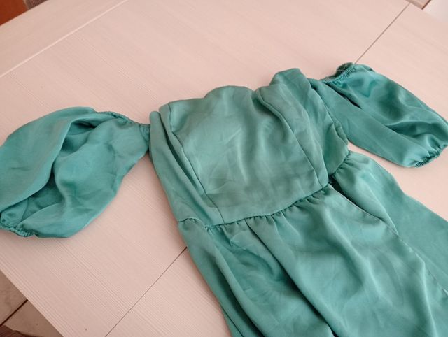 Vestito lungo raso verde