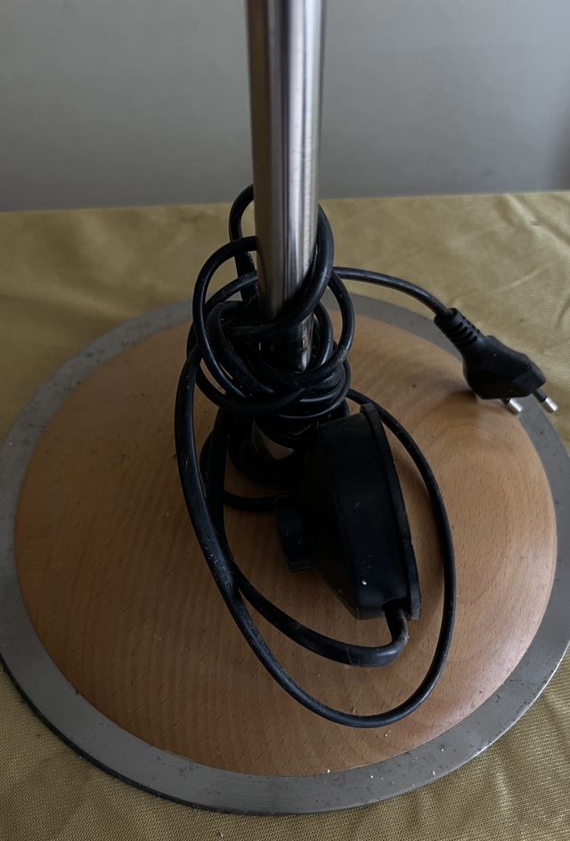 Lámpara pie moderna metal madera CON LUZ  PROGRESI