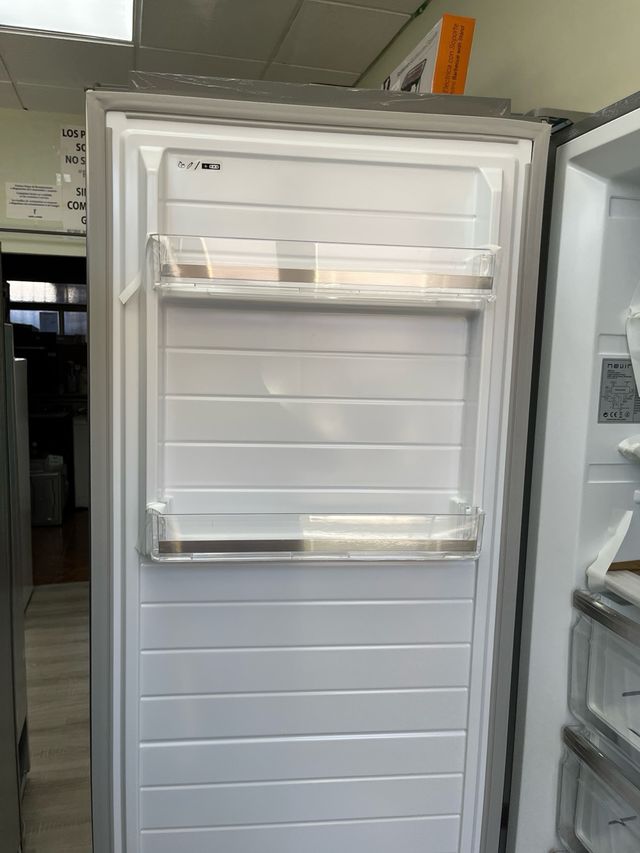 Nevera Congelador Inox nevir 185/60
