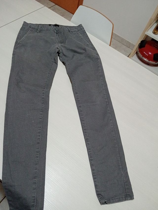Pantaloni Uomo Grigio