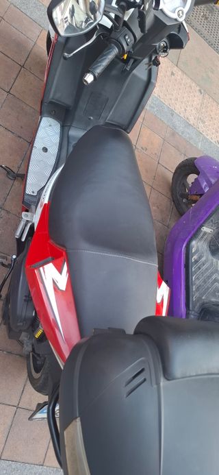 Moto Peugeot 2018 125cc con itv hasta 2026 38milkl