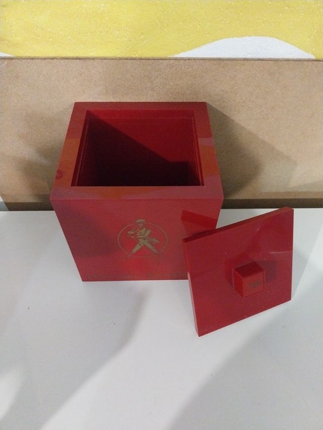 Bandeja para cubos de gelo Johnnie Walker