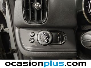 MINI MINI Countryman One D 85 kW (116 CV)