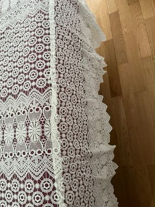 Colcha blanca matrimonio