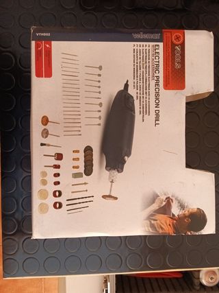 Mini taladro + accesorios